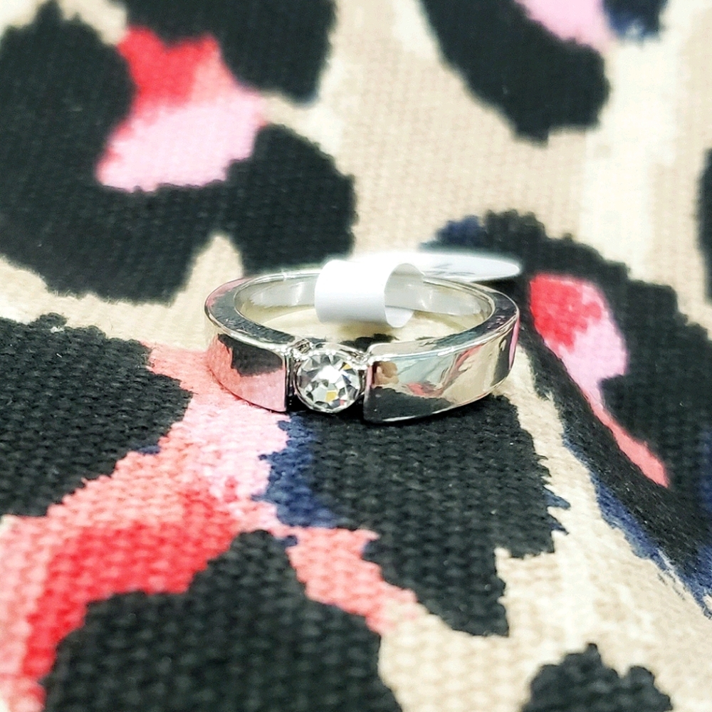 Fashion Jewelry Sz 7 Pressure Setting Flush NoSnag